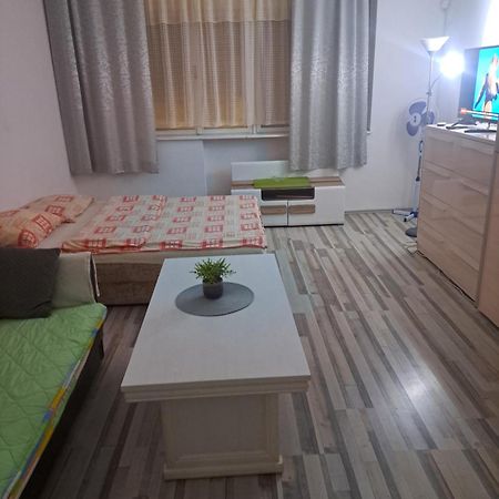 Apartment Capital Town Vk 14 Novi Sad Exterior photo